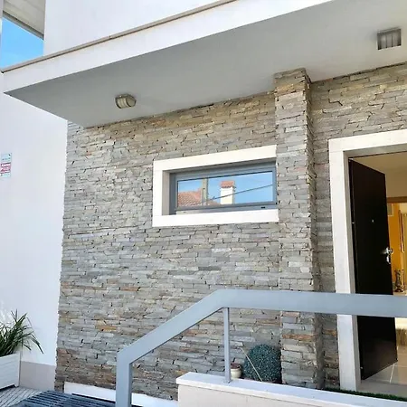 Amazing Pool House Holiday home Charneca (Setubal)